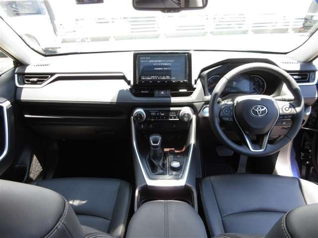 RAV42.5 ハイブリッド G E-Four 4WD