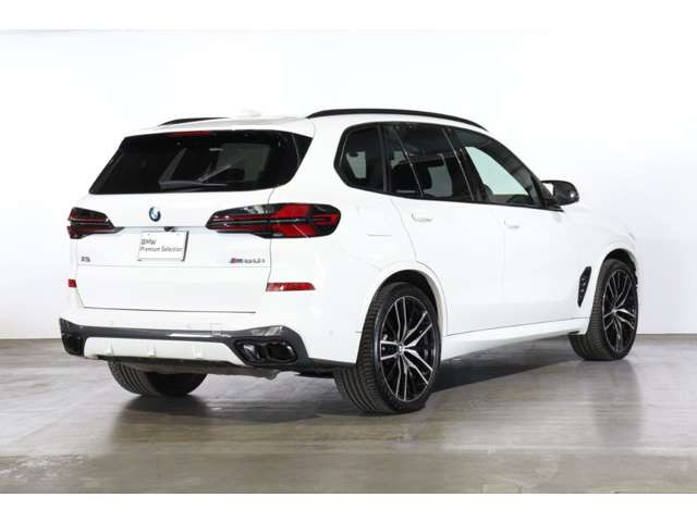 X5M60i xドライブ 4WD
