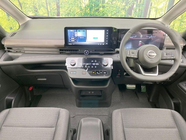 セレナ1.4 e-POWER ハイウェイスターV
