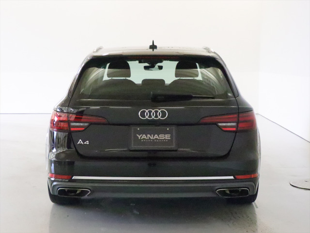 A4アバント35 TFSI スポーツ