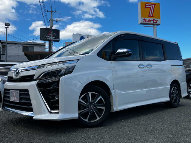 ヴォクシー2.0 ZS 煌
