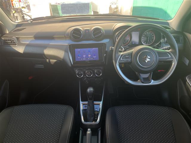 スイフト1.2 ハイブリッド(HYBRID) RS