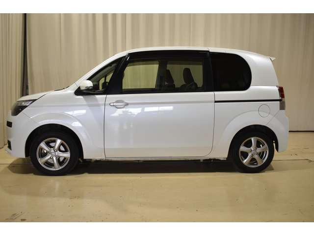 スペイド1.5 X 4WD