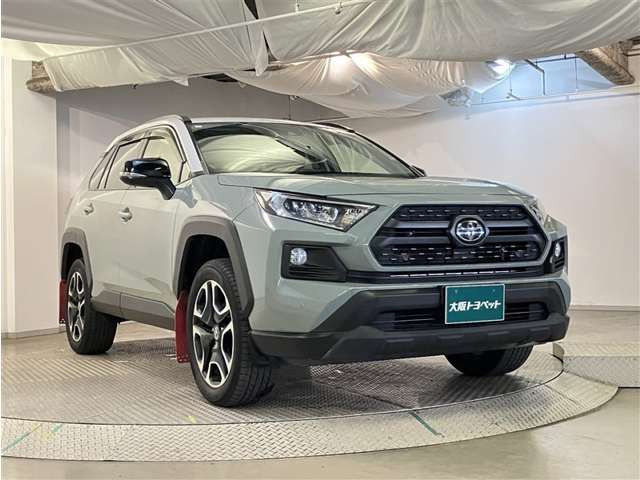 RAV42.0 アドベンチャー 4WD