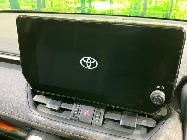 �y10.5�C���` �f�B�X�v���C�I�[�f�B�I�z���ʂ̃f�B�X�v���C��AppleCarPlay��AndroidAuto�����p�\�B�傫�ȉ�ʂŃX�}�z�i�r�A�v���������p���������܂���