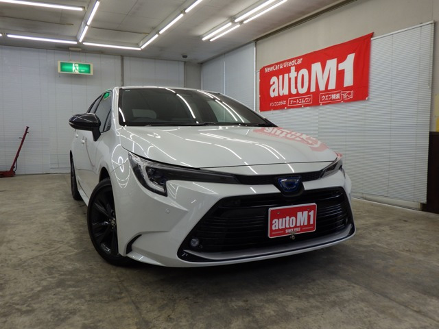 カローラツーリング1.8 ハイブリッド W×B E-Four 4WD
