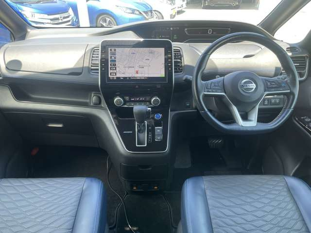 セレナ2.0 AUTECH スポーツスペック