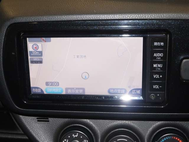 ヴィッツ1.3 F 4WD