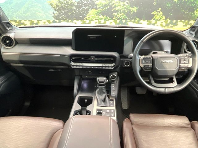 ランドクルーザー2502.8 ZX ディーゼル 4WD