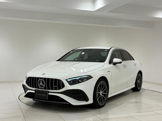 AクラスセダンAMG A35 4マチック 4WD