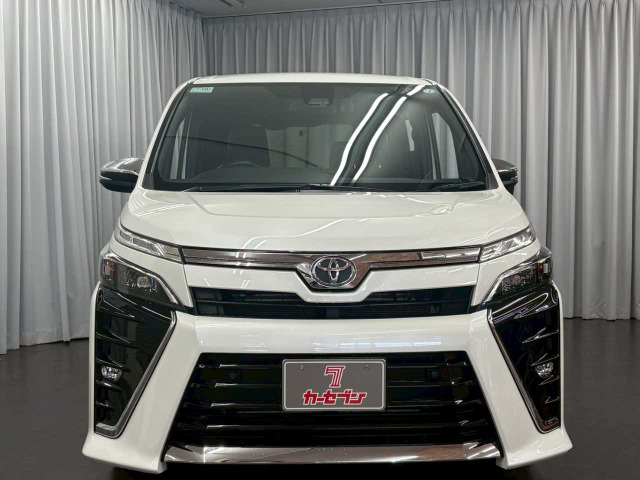 ヴォクシー2.0 ZS 煌III
