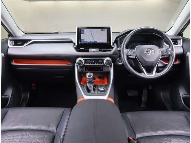 RAV42.0 アドベンチャー 4WD