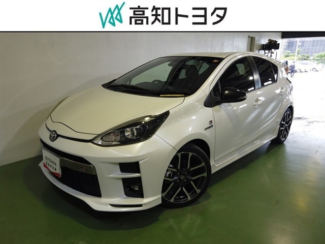 アクア1.5 G GRスポーツ・17インチパッケージ
