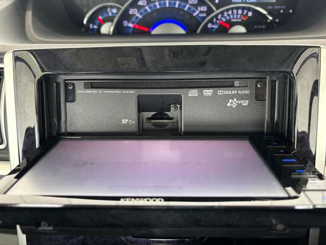 CD・DVD再生可能!