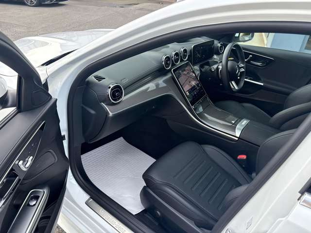 CクラスC220d アバンギャルド AMGラインパッケージ (ISG搭載モデル)