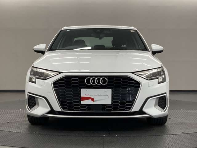 A3セダン30 TFSI アドバンスド