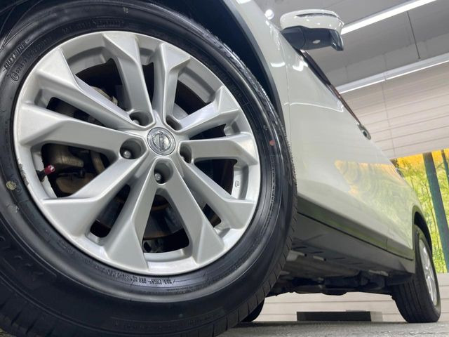 �y�����A���~�z�C�[���z�O�ςɃ}�b�`���������A���~�z�C�[���𑕒����Ă���܂��B�e��ЊO�A���~�z�C�[����A�X�^�b�h���X�^�C�����戵�����Ă���܂��B���񂲑��k����������