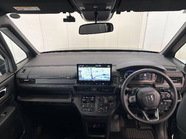 ステップワゴン2.0 e:HEV スパーダ 30周年特別仕様車