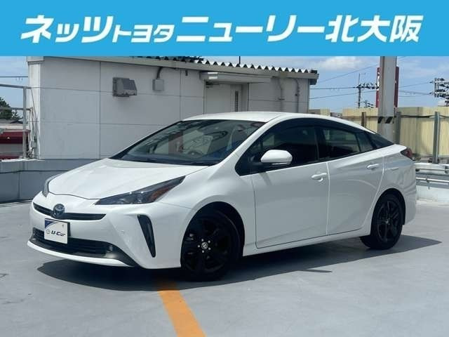 プリウス1.8 S ツーリングセレクション ブラックエディション