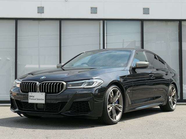 5シリーズセダンM550i xドライブ 4WD