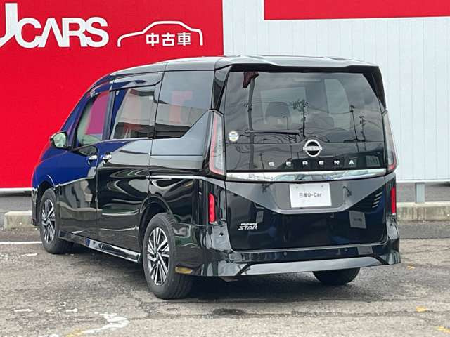 セレナ2.0 ハイウェイスターV