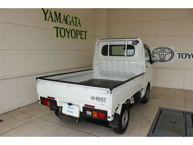 ハイゼットトラックスタンダード 農用スペシャル 4WD