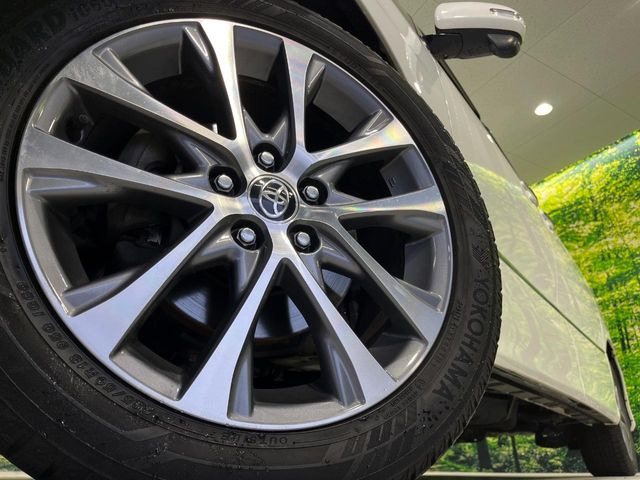 �y18�C���`�A���~�z�C�[���z�O�ςɃ}�b�`�����A���~�z�C�[���𑕒����Ă���܂��B�e��A���~�z�C�[����A�X�^�b�h���X�^�C�����戵�����Ă���܂��B���񂲑��k����������