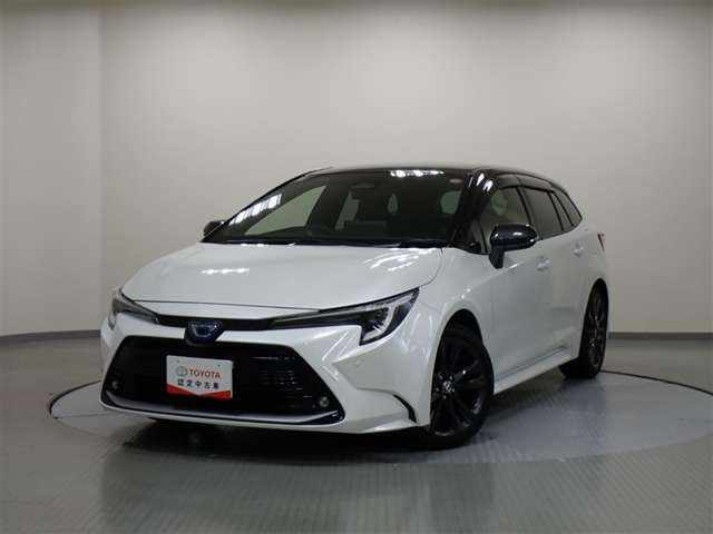カローラツーリング1.8 ハイブリッド W×B