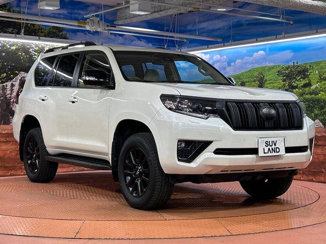 �������x�̃K���X�疌�ŝ����͂������A�㎿�ȃc���E����������B���O����_���J�����؂Ȉ��Ԃ�ی삵�A�F�����E�򉻂�h�~�B�u�e�X�v���b�V���R�[�g�v�A�u�e�v���~�b�T�R�[�g�v���炨�I�т��������܂��B