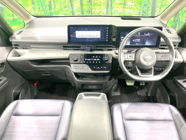 セレナ1.4 e-POWER ルキシオン
