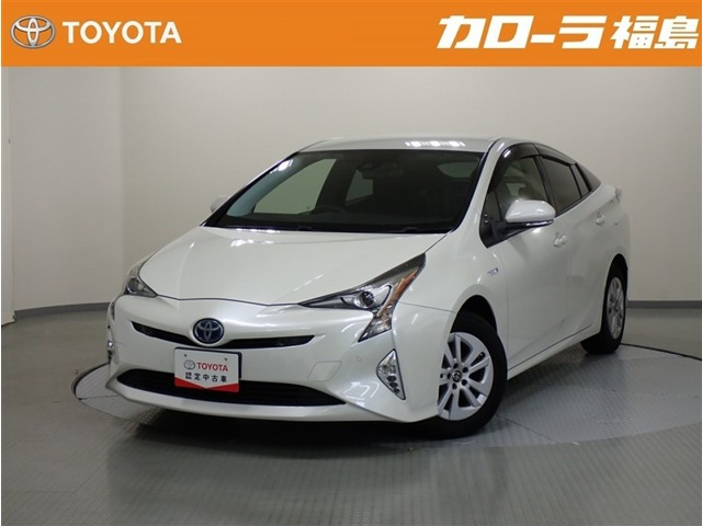 プリウス1.8 S セーフティ プラス E-Four 4WD