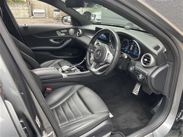CクラスワゴンC220d ローレウスエディション
