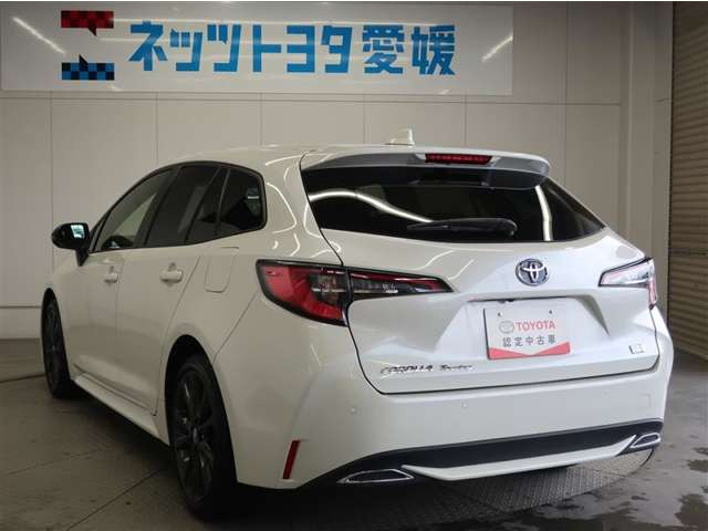 カローラツーリング1.8 ハイブリッド W×B