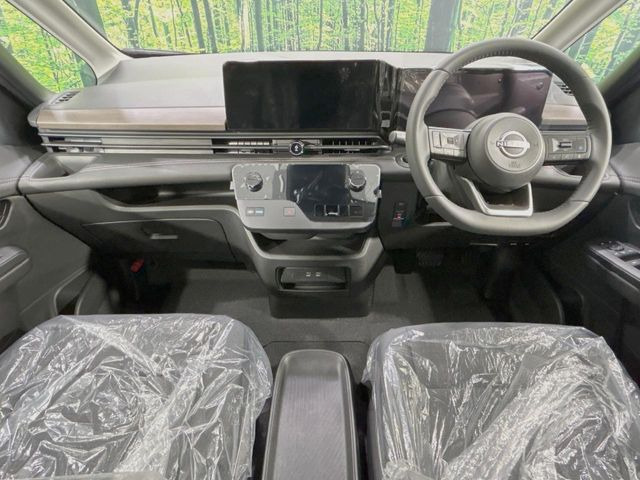 セレナ1.4 e-POWER ハイウェイスターV