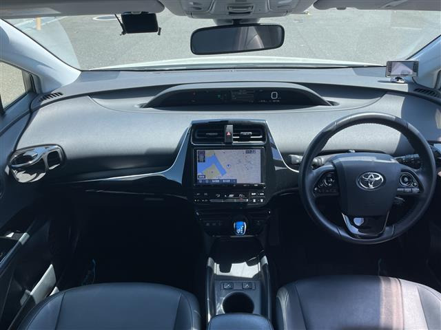 プリウス1.8 S ツーリングセレクション