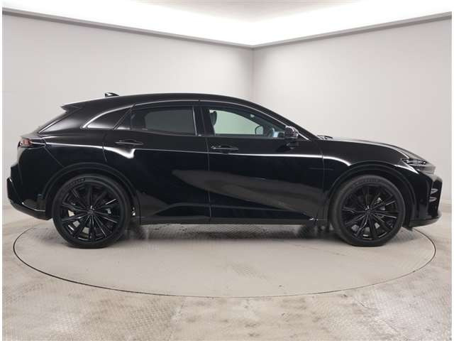 クラウンスポーツ2.5 Z E-Four 4WD