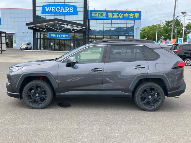 RAV42.0 アドベンチャー オフロードパッケージ 4WD