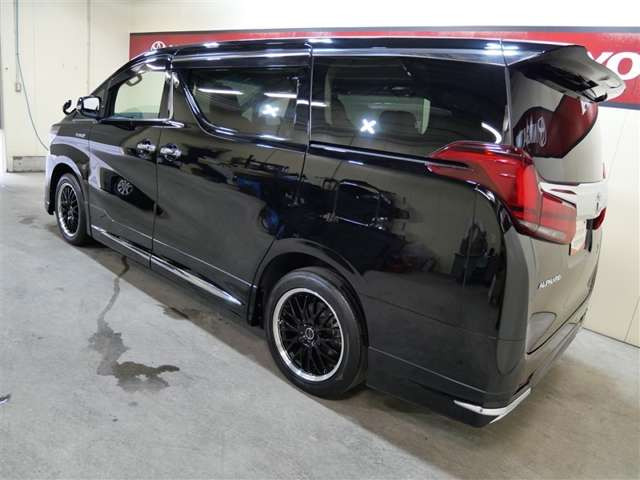 アルファードハイブリッド 2.5 G Fパッケージ E-Four 4WD