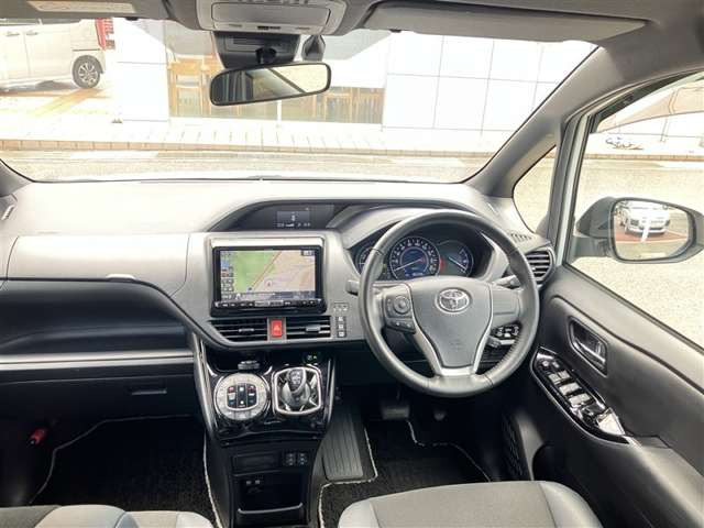 ノア1.8 ハイブリッド Si W×B