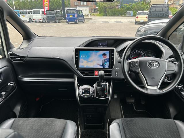 ヴォクシー2.0 ZS 煌III