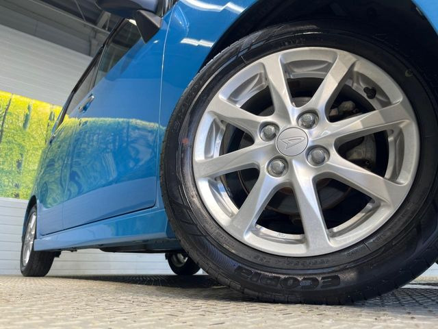�y����14�C���`�A���~�z�C�[���z�O�ςɃ}�b�`���������A���~�z�C�[���𑕒����Ă���܂��B�e��ЊO�A���~�z�C�[����A�X�^�b�h���X�^�C�����戵�����Ă���܂��B���񂲑��k����������