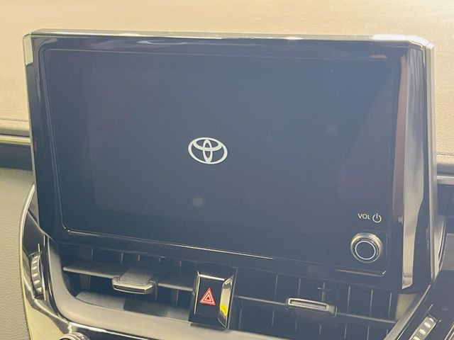 �y8�C���` �f�B�X�v���C�I�[�f�B�I�z���ʂ̃f�B�X�v���C��AppleCarPlay��AndroidAuto�����p�\�B�傫�ȉ�ʂŃX�}�z�i�r�A�v���������p���������܂���