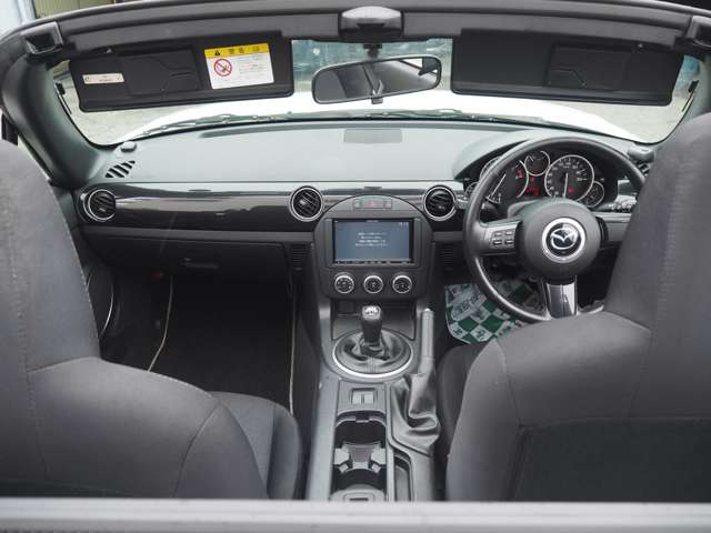 ロードスター2.0 RS RHT