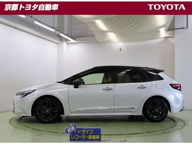 カローラツーリング1.8 ハイブリッド W×B