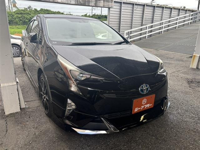プリウス1.8 S