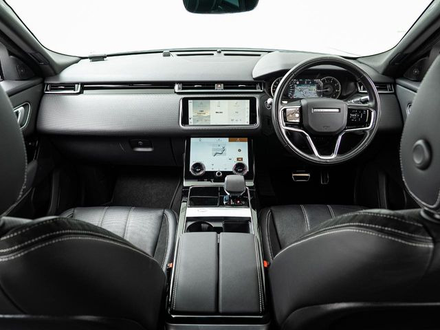 レンジローバーヴェラールRダイナミック S 2.0L P250 4WD