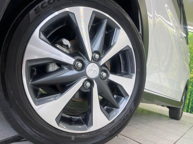 �y����15�C���`�A���~�z�C�[���z�O�ςɃ}�b�`���������A���~�z�C�[���𑕒����Ă���܂��B�e��ЊO�A���~�z�C�[����A�X�^�b�h���X�^�C�����戵�����Ă���܂��B���񂲑��k����������