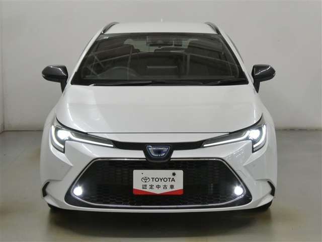 カローラツーリング1.8 ハイブリッド W×B