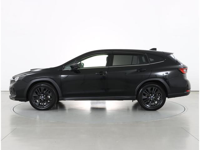 レヴォーグレイバック1.8 ブラック セレクション 4WD