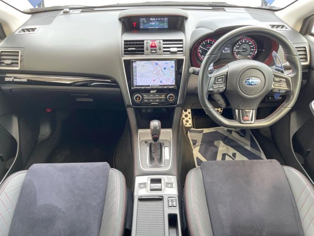 レヴォーグ1.6 STI スポーツ アイサイト ブラック セレクション 4WD